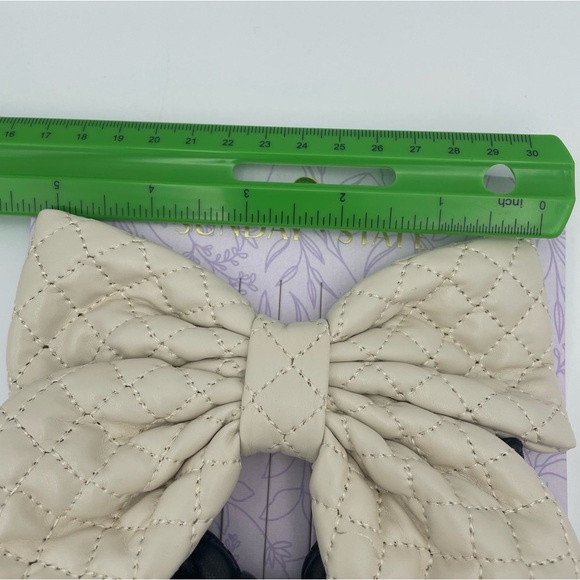 2 Quilted Faux Leather Bow Barrettes Cream & Black NWT - Picture 5 of 5